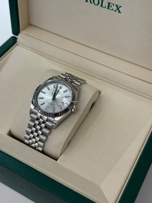 Rolex Datejust 36 NUOVO 2025 Agosto Jubilee quadrante argentè full stickers full set documenti - Image 4