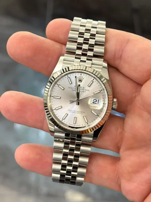 Rolex Datejust 36 NUOVO 2025 Agosto Jubilee quadrante argentè full stickers full set documenti - Image 5