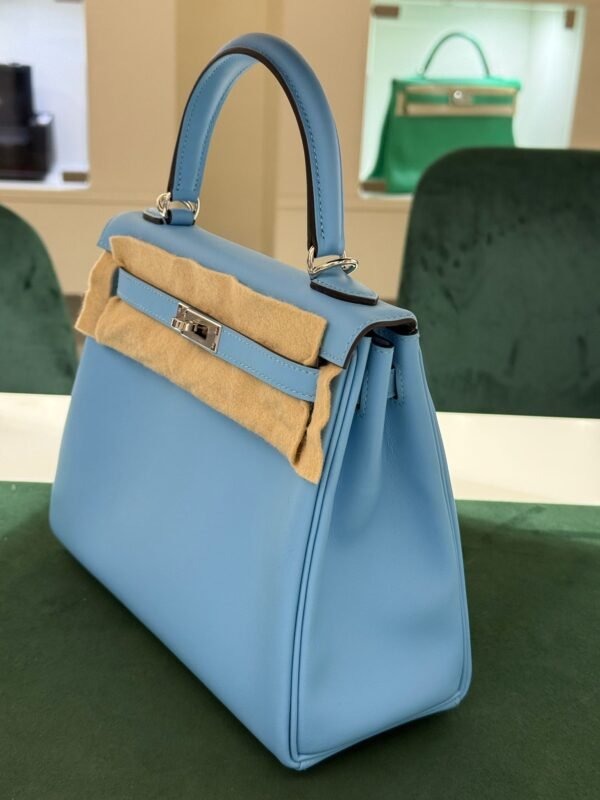 Hermès Kelly 25 retourne swift Nuova Dicembre 2024 stampa W color azzurro Tiffany