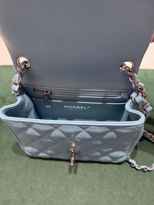 Chanel classica mini squared 17 NUOVA fine 2024 quadrata misura 17 x 13 - Image 8