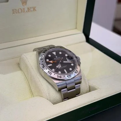 Rolex Explorer II del 2012 full set top condition con documenti e scatola Rolex - Image 2