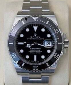 Rolex Submariner Date 41mm NUOVO 2025 Settembre Italia full set con documenti e scatola Rolex