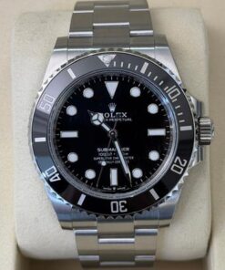 Rolex Submariner (No Date) 41mm No-date NUOVO 2025 full set con documenti e scatola Rolex