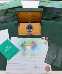 Alternative view of Rolex Sea-Dweller 4000 del 2003 full set top condition con documenti e scatola Rolex