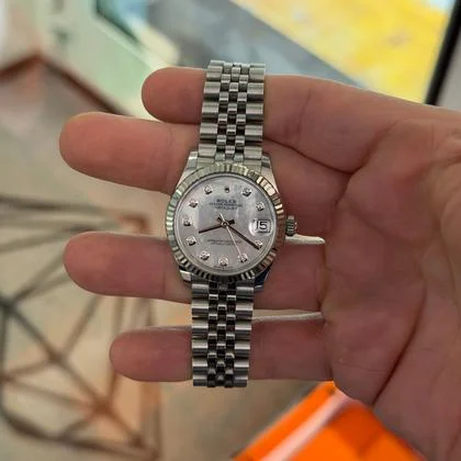 Rolex Datejust 31 del 2023 mother of pearl ( madreperla in diamanti ) excellent condition full - Image 2