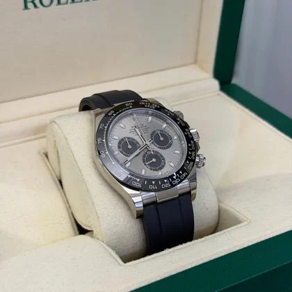 Rolex Daytona oro bianco GHOST del 2017 Italia full set excellent condition con documenti - Image 6