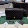 Chanel Maxi Jumbo timeless MAXI BORSA CLASSICA con Certificato card Chanel. Pelle martellata & metallo effetto dorato Nero.