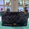 Chanel 2.55 Maxi jumbo in vernice nera. Completa di carta di autenticità e dustbag