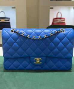 Chanel Classic Double Flap Bag Medium (25,5 × 16 × 7,5 cm)