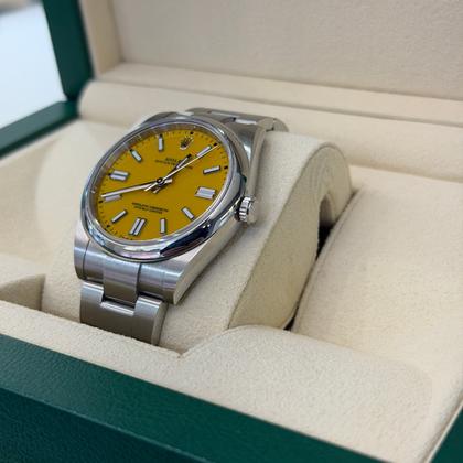 Rolex Oyster Perpetual 41 Yellow dial del 2021 excellent condition full set con documenti - Image 3