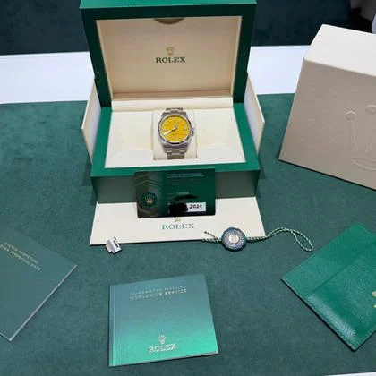 Rolex Oyster Perpetual 41 Yellow dial del 2021 excellent condition full set con documenti - Image 4