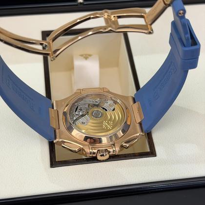 Patek Philippe Nautilus 18kt rose gold chocolate excellent condition del 2011 full set documenti scatola - Image 3