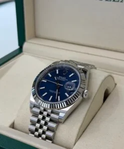 Alternative view of Rolex Datejust 41 Blu index NUOVO 2025 oro bianco Jubilee full set con documenti e scatola