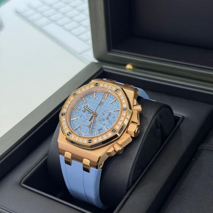 Audemars Piguet Royal Oak Offshore Lady Selfwinding Chronograph del 2024 full set excellent condition - Image 3