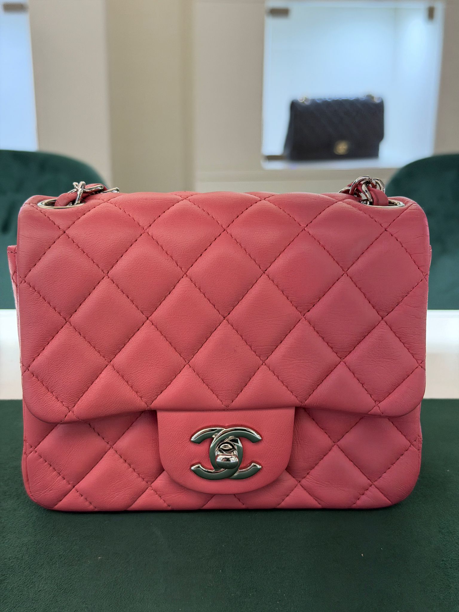 Chanel Mini Square Classic Lambskin Single Flap Certificato Entrupy
