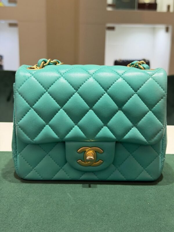 Chanel Mini Square 17 Card Chanel con certificato a parte Entrupy