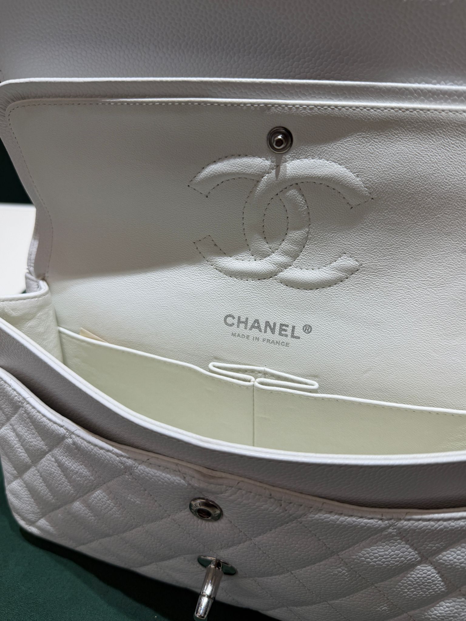 Chanel Classic Double Flap Bag Medium Bianca del 2011 - Image 3