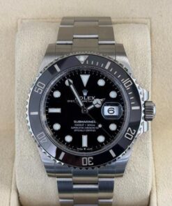 Rolex Submariner Date 41mm del 2021 Italia full set top condition con documenti e scatola Rolex