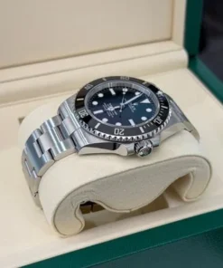 Alternative view of Rolex Submariner (No Date) No-date 41mm NUOVO 2025 Italia full set con documenti e scatola Rolex