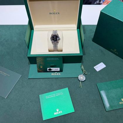 Rolex Datejust 31 NUOVO 2025 Italia jubilee nero romani full set con documenti e scatola - Image 4