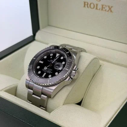 Rolex Submariner Date 40mm del 2013 Italia full set top condition con documenti e scatola Rolex - Image 4