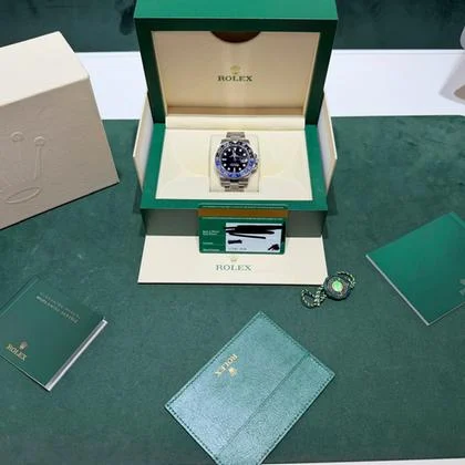 Rolex GMT-Master II Batman del 2018 full set top condition con documenti e scatola Rolex - Image 3