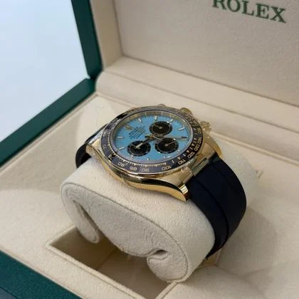 Rolex Daytona TIFFANY NUOVO 2025 oysterflex oro giallo full set con documenti e scatola - Image 4