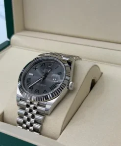 Alternative view of Rolex Datejust 41 Wimbledon NUOVO 2025 Dicembre Jubilee full set con documenti e scatola