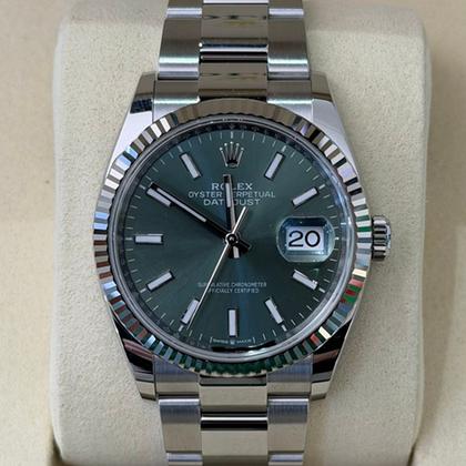 Rolex Datejust 36 verde menta green NUOVO 2025 Dicembre Oyster Italia full set con documenti