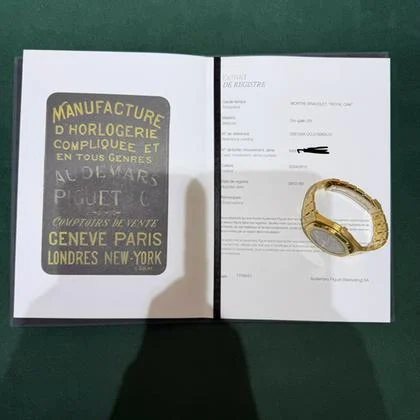 Audemars Piguet Royal Oak Day-Date del 1983 oro giallo con estratto Audemars Piguet - Image 3