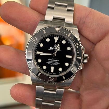Rolex Submariner No - date del 2024 full set excellent condition con documenti e scatola Rolex - immagine 3