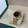 Rolex Day-Date 36 quadrante nero in diamanti del 1985 coevo yellow gold con scatola Rolex