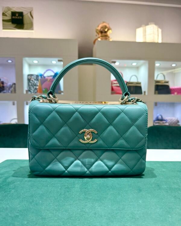 IMG_7854 Chanel trendy CC misura media 25 con Card Chanel del 2015 e certificato Entrupy