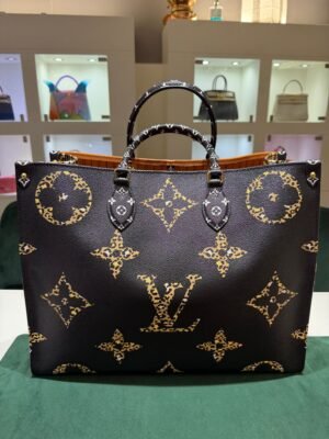 Louis Vuitton Modello onthego  Grandezza GM (la più grande)
