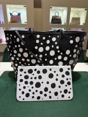 Louis Vuitton Modello onthego  Grandezza GM (la più grande)