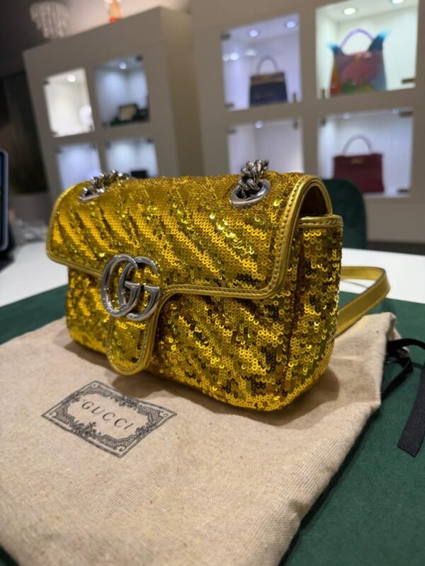 WhatsApp Image 2026-01-19 at 08.44.38 (3) Gucci GG Marmont 2.0 – Paillettes Gold