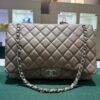 WhatsApp Image 2026-01-19 at 08.48.09 Chanel Classic Flap Jumbo XL misura 33 color Beige Caviar anno di produzione 2010 full set con scontrino fattura d’acquisto e scatola