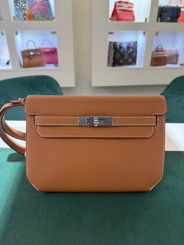 Herm&egrave;s Kelly D&eacute;p&ecirc;ches 25 NUOVA 2025 pellame togo color gold Materiale Pelle di vitello Togo,