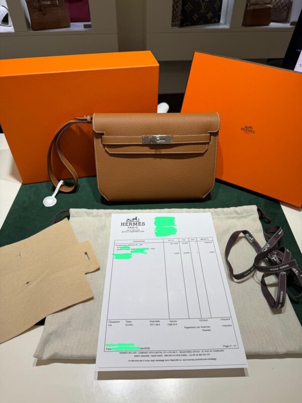 Herm&egrave;s Kelly D&eacute;p&ecirc;ches 25 NUOVA 2025 pellame togo color gold Materiale Pelle di vitello Togo,