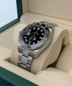 Alternative view of Rolex GMT-Master II NUOVO 2025 Sprite oyster full set con documenti e scatola Rolex