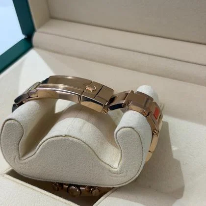 Rolex Daytona everose dial Sundust Diamond Baguette del 2020 Italia full set excellent condition - Image 5