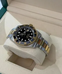 Alternative view of Rolex Submariner Date quadrante in diamanti del 2015 full set top condition con documenti