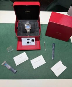 Alternative view of Cartier Santos