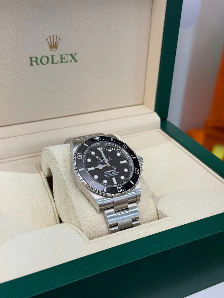 Rolex Submariner No - date del 2022 Italia full set top condition con documenti e scatola Rolex - Image 3