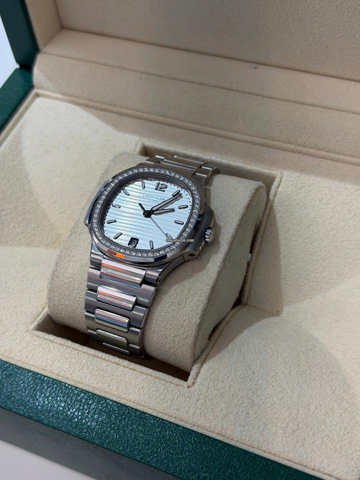Patek Philippe Nautilus - Image 6