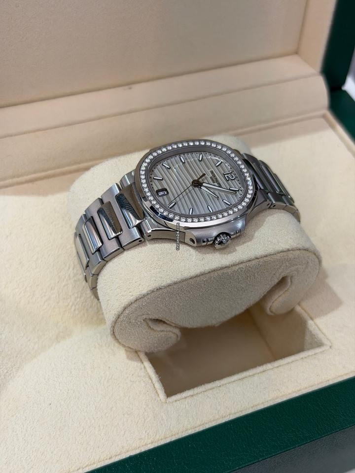 Patek Philippe Nautilus - Image 5