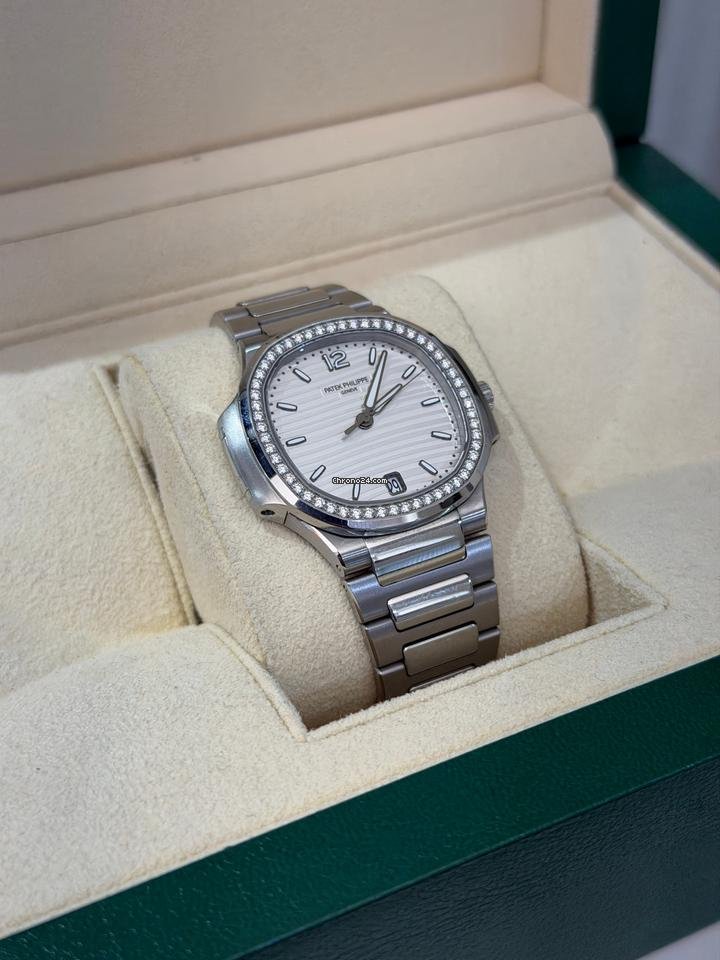 Patek Philippe Nautilus - Image 4
