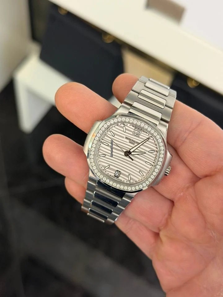 Patek Philippe Nautilus - Image 3