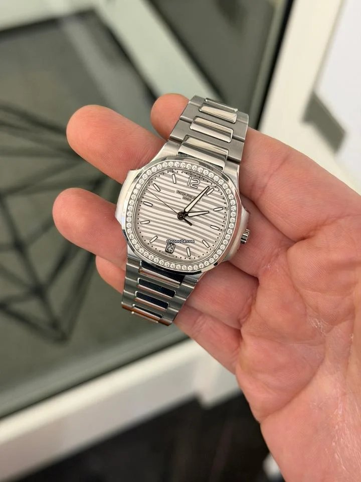 Patek Philippe Nautilus - Image 2