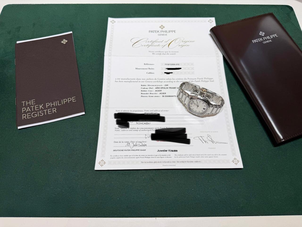 Patek Philippe Nautilus - Image 15